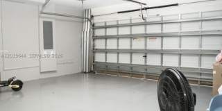 4180 NE 21st St Gallery 26