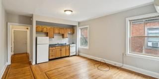 2116 WALNUT Street Gallery 2