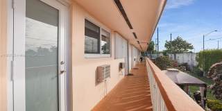 1000 SW 11th Ave Gallery 15