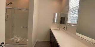 Upgraded & Spacious 4 Bedroom, 3.5 Bathroom Home Gallery 10
