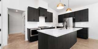 4527 22nd Place Gallery 7