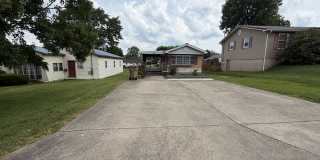 1962 Seymore Ave Gallery 1