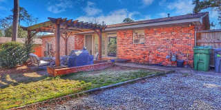 Beautiful and Remodeled Midtown Home!!!!! Gallery 7