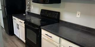 9708 LAKE POINTE Court Gallery 13