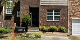 Spaciuos 2 BD 2.5 BA Townhouse | Antioch Gem Gallery 1
