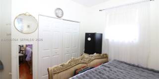 3698 SE 2nd Dr Gallery 42