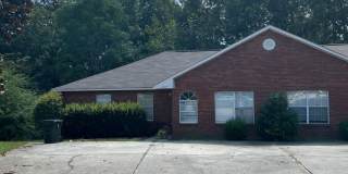 3bed/2bath in Harmon Estates available in August! Gallery 1