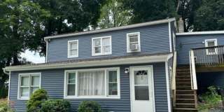 4 Riverview Avenue unit: 2 Gallery 1