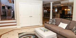 339 13th St S Street Gallery 28