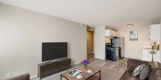 Kalo Rustic Hills Gallery 5