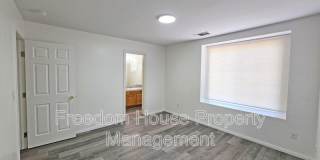 670 Bourbon Street - 2 Gallery 33