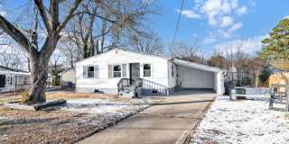 1004 E Russell Ct Gallery 1