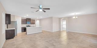 2538 SE Rock Springs Drive Gallery 15