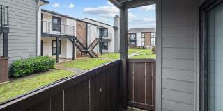 Pine Oaks Gallery 17