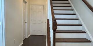1379 PARISH Avenue Gallery 3