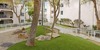 La Regencia Gallery 11