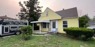 11013 Lincoln Avenue Gallery 1