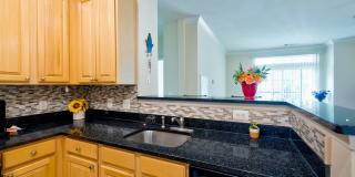 Elegant 2BD Condo with Unbeatable Access & Premium Features in Arlington w/ Parking! Elegant 2BD Condo with Unbeatable Access & Premium Features in Arlington w/ Parking! Gallery 10