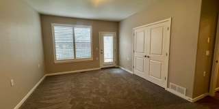 2 bedroom cottage in Mackenzie Place-55+community Gallery 12