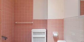 Newly renovated 2 bedroom Gallery 16