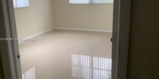 8353 Lake Dr Gallery 12