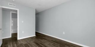 2 Bedroom Apartment Gallery 23