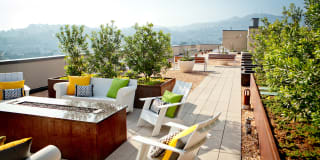 2175 Market Gallery 13