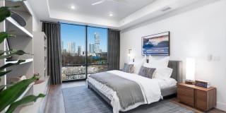 1155 Barton Springs Gallery 14