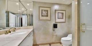 19955 NE 38th Ct Gallery 28