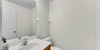 1114 N CLAREMONT Drive Gallery 21