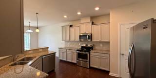T.R. Lawing Realty Property Gallery 6
