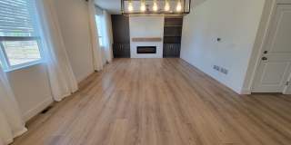Stunning and spacious 4.5 bedroom, 3 bathroom home located in Morgan Hill Gallery 11