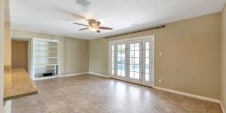 5-Bedroom Tempe Home with Private Pool, Guest House & Garage Near ASU Gallery 26