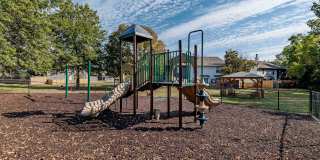 Chestnut Heights Townhomes Gallery 32