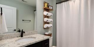 150 Manning Square Gallery 19