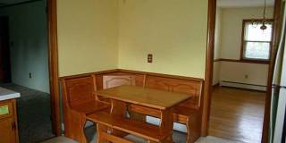 Charming brick ranch-style home in Virginia Beach featuring 3 bedrooms and 2 full baths! Gallery 9