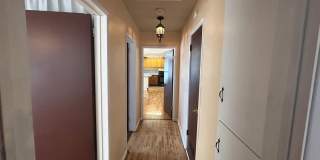 Cozy 2-Bedroom Duplex with Fireplace & Sunroom in Vista – Don’t Miss Out! Gallery 22