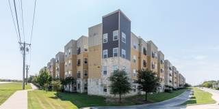 Sansom Pointe Apartments - Senior and Affordable Housing Gallery 40