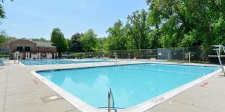 Beautifully kept, spacious one bedroom condo in the award winning Bethesda Parkside Community! Gallery 14