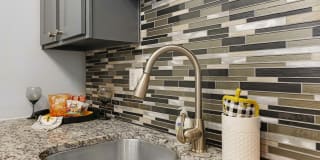 Marine Creek Apartments Gallery 9