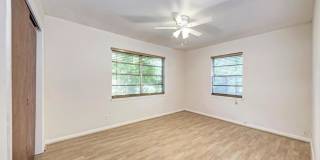 1805 Mohle - A Gallery 13