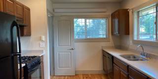 STUDENTS WELCOME! Charming 3 Bed 2 Bath Single Family Home in Old Town Gallery 23
