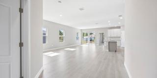4-bedroom 3 Bathroom Rental w/ In-Law Suite Gallery 23
