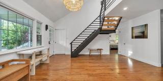 18 Bay View Road Gallery 18