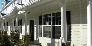 2BR/2.5BA Condo Central Commons Gated Community - Available 5/1! Gallery 1