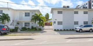 3162-3170 SW | Coral Way / Shenandoah (Closest bucket: Coral Gables) Gallery 1