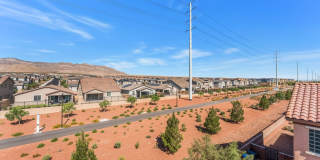 Check this Beautiful 2 story Home in a corner lot at end of the street Gallery 39
