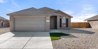 Price Improvement AND $500 OFF First Months Rent!! 2154 Langford is the one for you FULL APPLIANCE package!!! Gallery 1