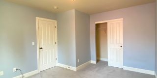 Warm & Inviting Home with Bonus Den in Prime SW Bend Location Gallery 28