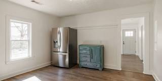 2084 Broad Street Gallery 5